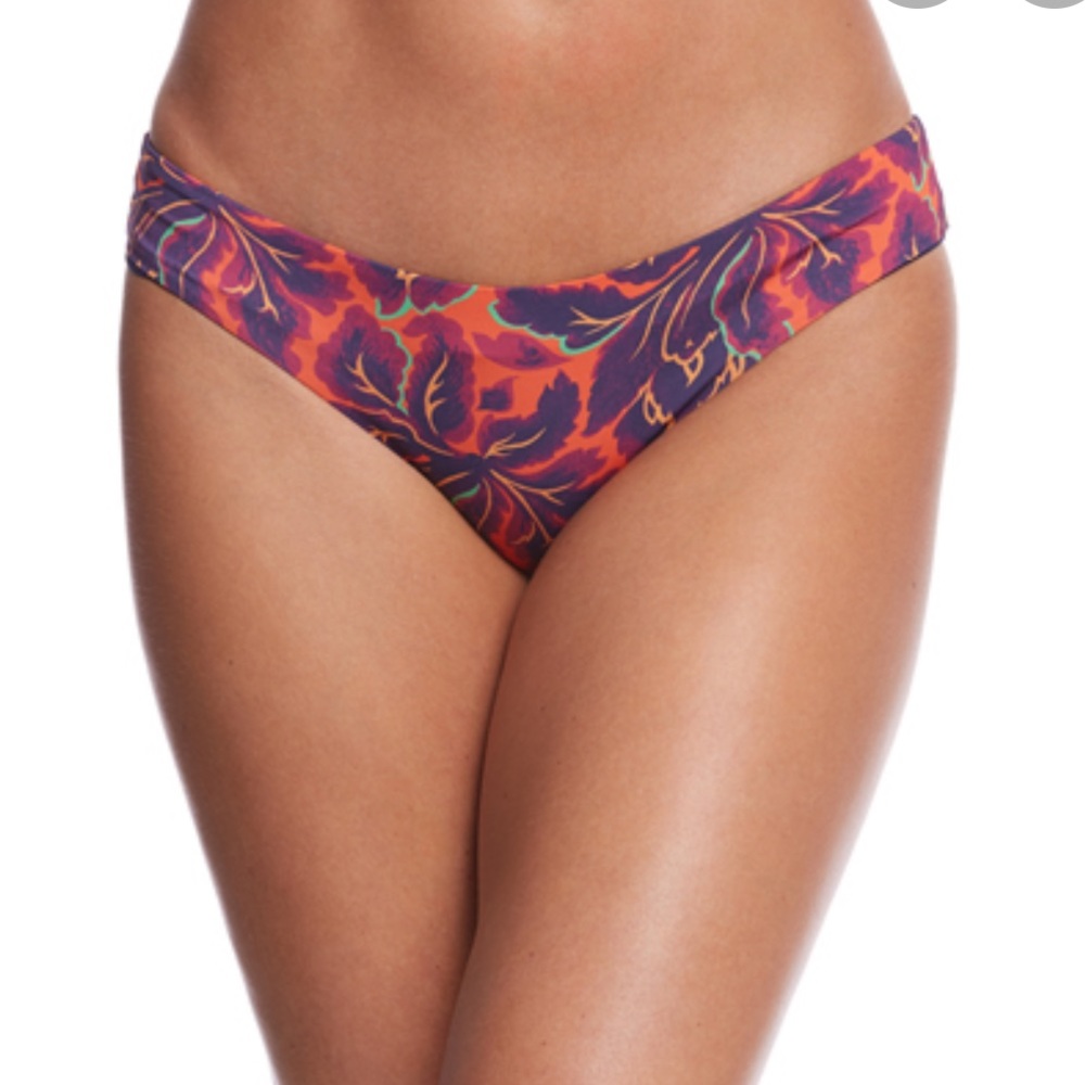 NEW W/O tags L*space cheeky bikini bottom!